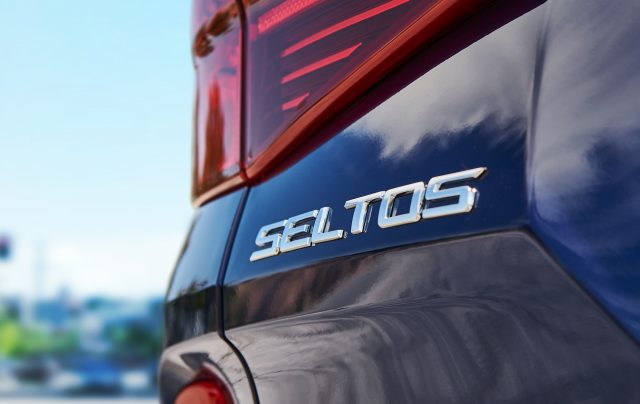 Kia_Seltos_emblem Kia_Seltos_emblem