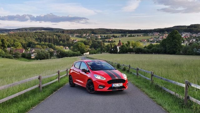 Test-2019-Ford-Fiesta-ST-Line-Red-Edition-10-EcoBoost-103-kW- (24) Test-2019-Ford-Fiesta-ST-Line-Red-Edition-10-EcoBoost-103-kW- (24)