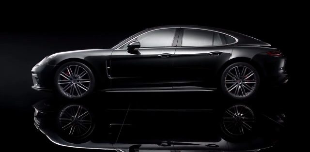 porsche panamera 10 let video