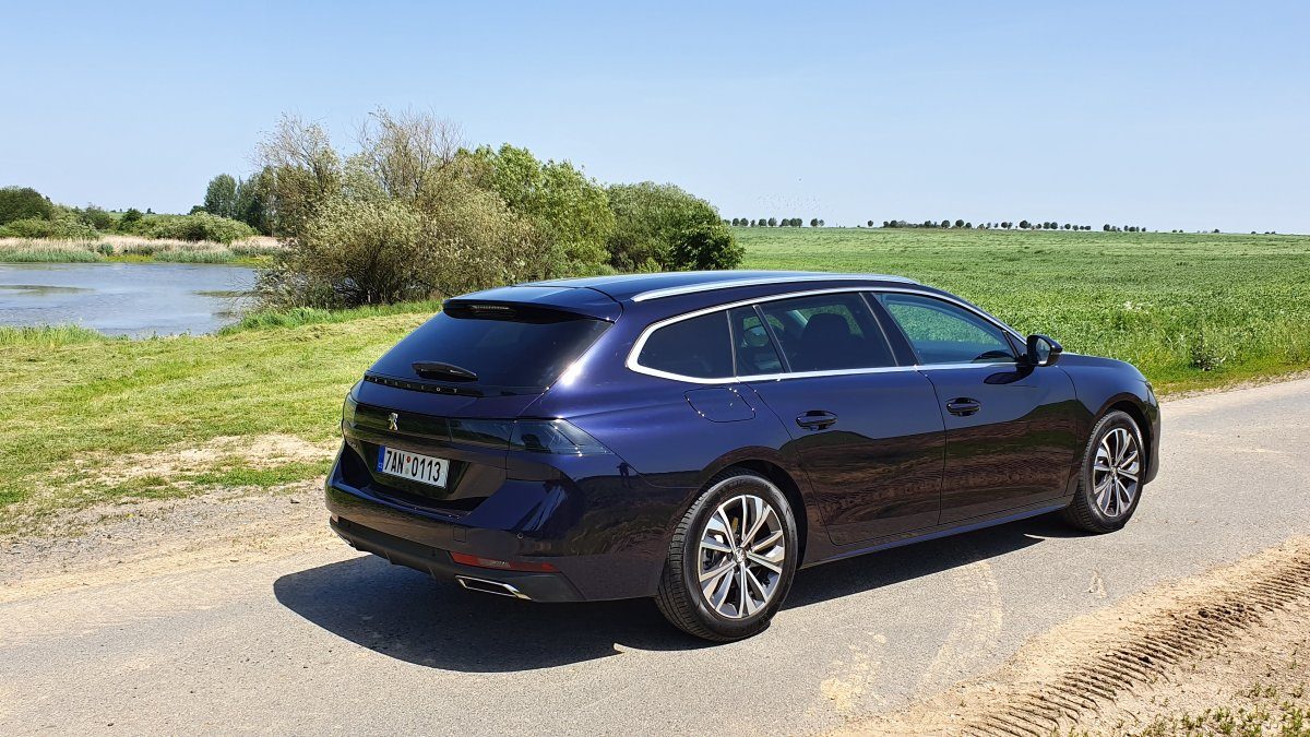 prvni-jizda-2019-peugeot-508-sw- (3)
