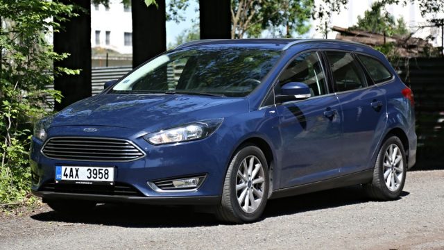 test-ojetiny-ford-focus-kombi-2-0tdci-titanium-nahled test-ojetiny-ford-focus-kombi-2-0tdci-titanium-nahled