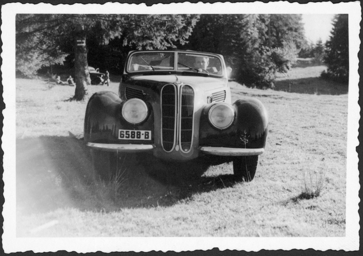 veteran-BMW-327-eduard-ecke-BMW-Group-Classic- (2)