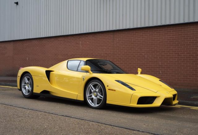 2003-Ferrari-Enzo-Giallo-Modena-na-prodej- (1) 2003-Ferrari-Enzo-Giallo-Modena-na-prodej- (1)