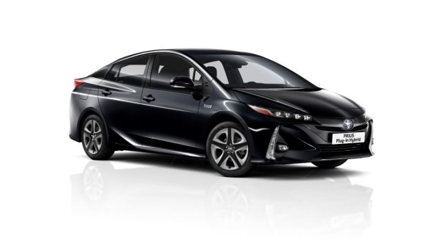 2019-Toyota-Prius-Plug-in- (1) 2019-Toyota-Prius-Plug-in- (1)