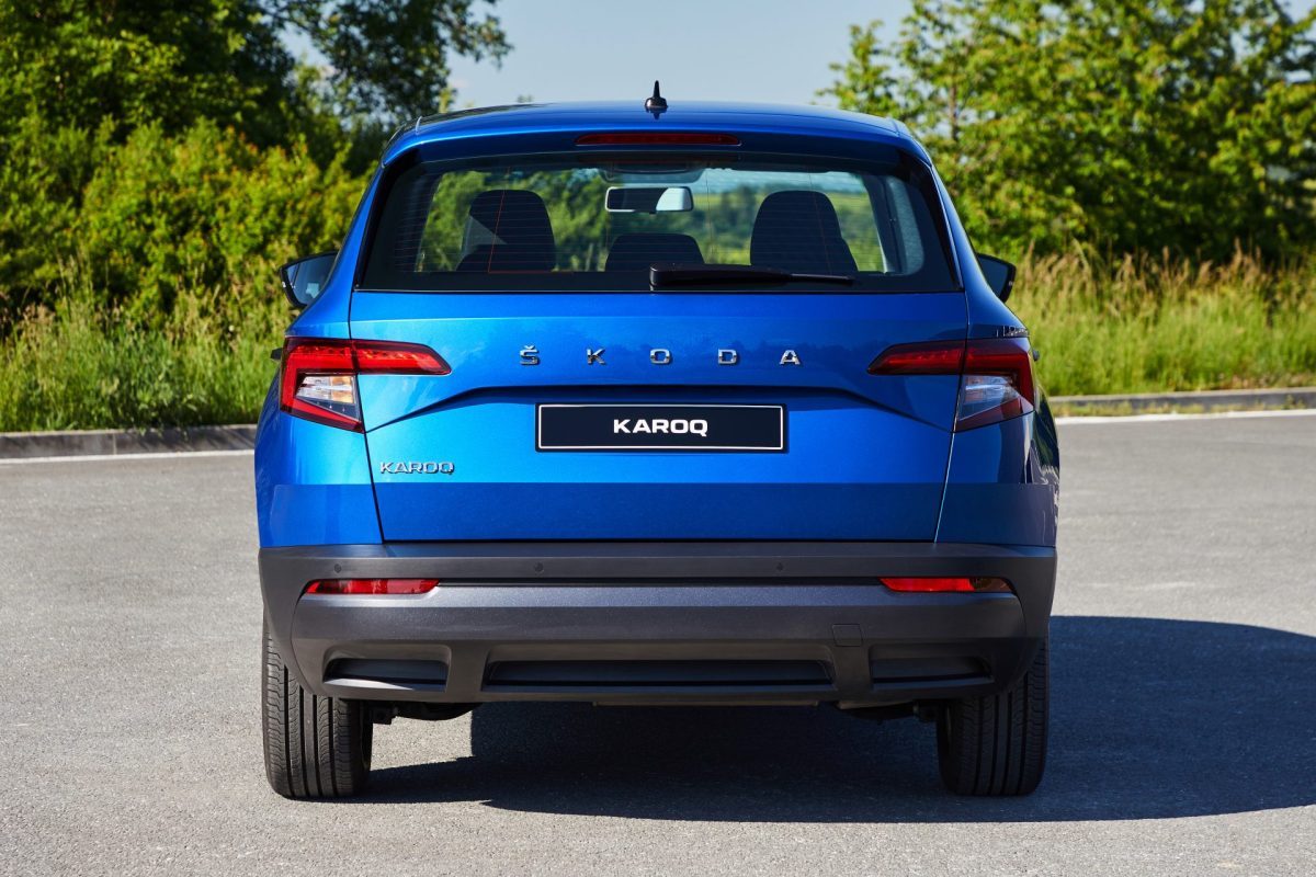 2020-SKODA_KAROQ