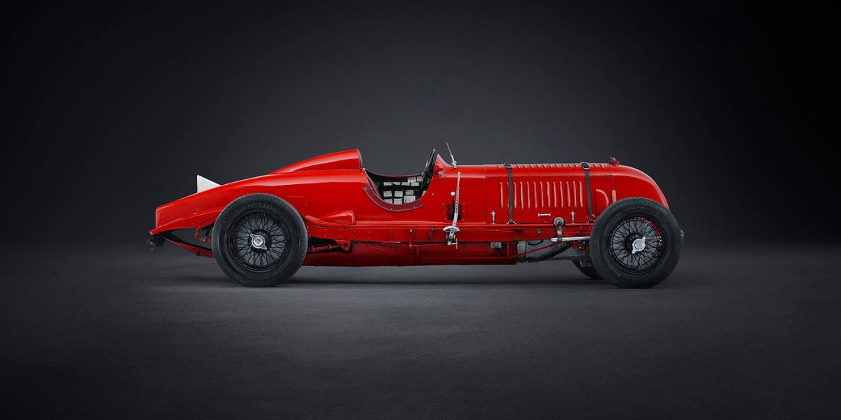 Bentley-Continental-GTC-Number-1-Edition-limitovana-edice-na-pocest-Bentley-Blower- (2)