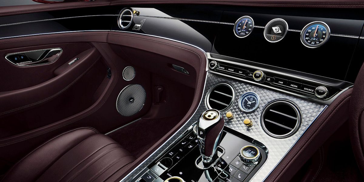 Bentley-Continental-GTC-Number-1-Edition-limitovana-edice-na-pocest-Bentley-Blower- (5)