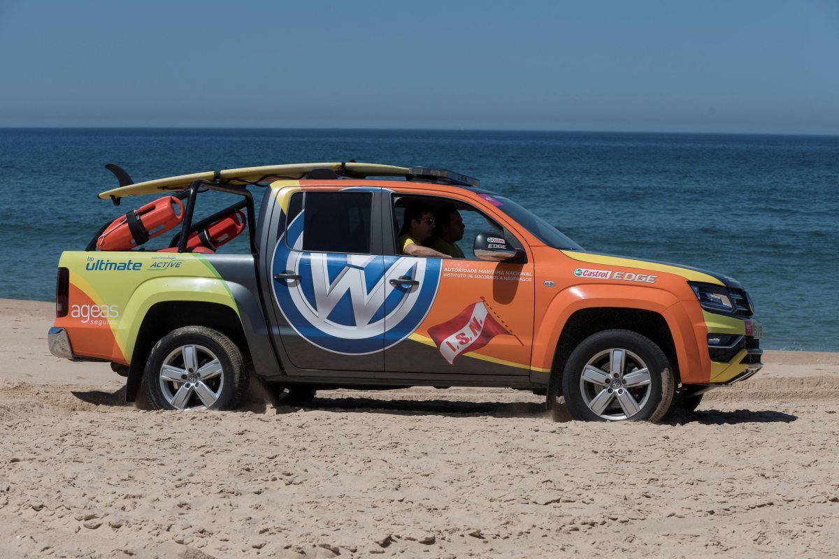 SeaWatch-Volkswagen-Amarok-pobrezni-hlidka-na-plazi-portugalsko- (3)