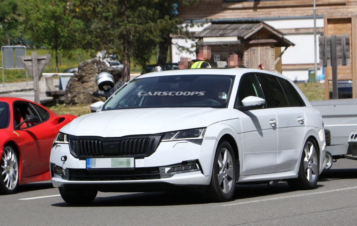 spy-foto-2020-skoda-octavia-combi-exterier- (1)