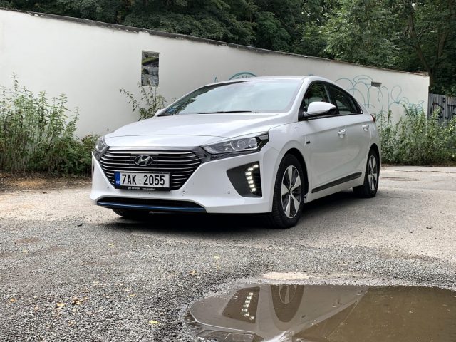 test-2019-hyundai-ioniq-plug-in-hybrid- (7) test-2019-hyundai-ioniq-plug-in-hybrid- (7)