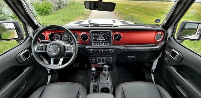 test-2019-jeep-wrangler-rubicon- 2D- (46)