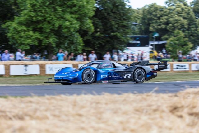 Faster than Formula 1: New record for the Volkswagen ID.R in Goo The prestigious Goodwood Festival of Speed takes place every year.