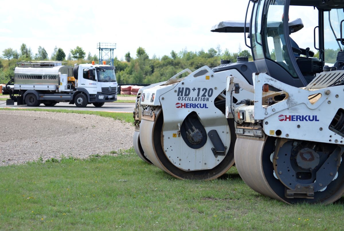 2019-08-autodrom-most-rekonstrukce-drahy- (7)