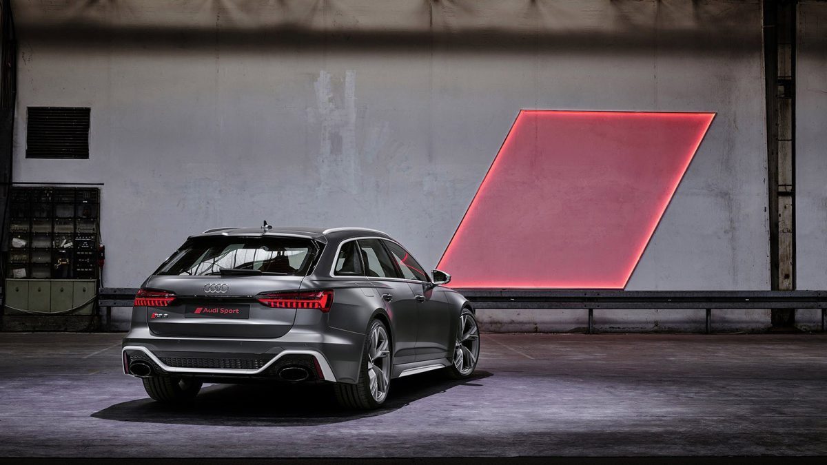 2020-Audi-RS6-Avant-C8- (2)