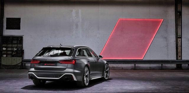 2020-Audi-RS6-Avant-C8- (2)