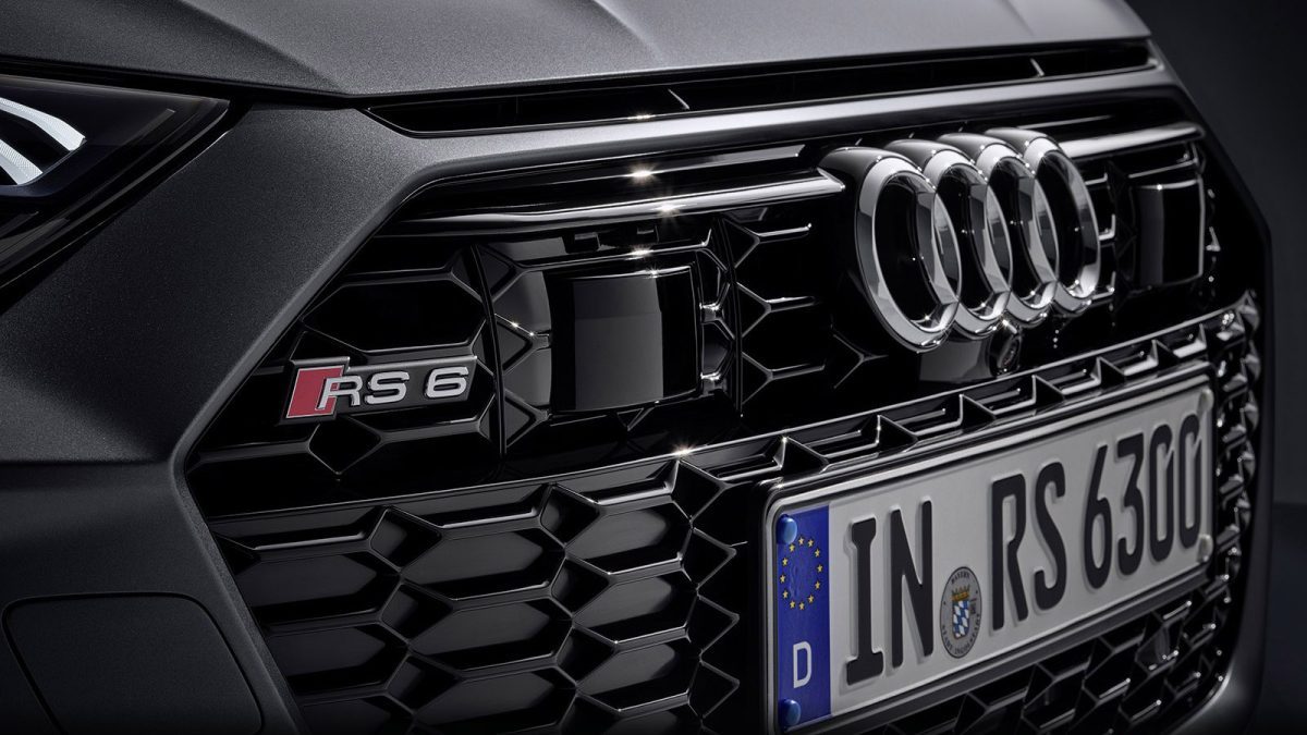 2020-Audi-RS6-Avant-C8- (4)