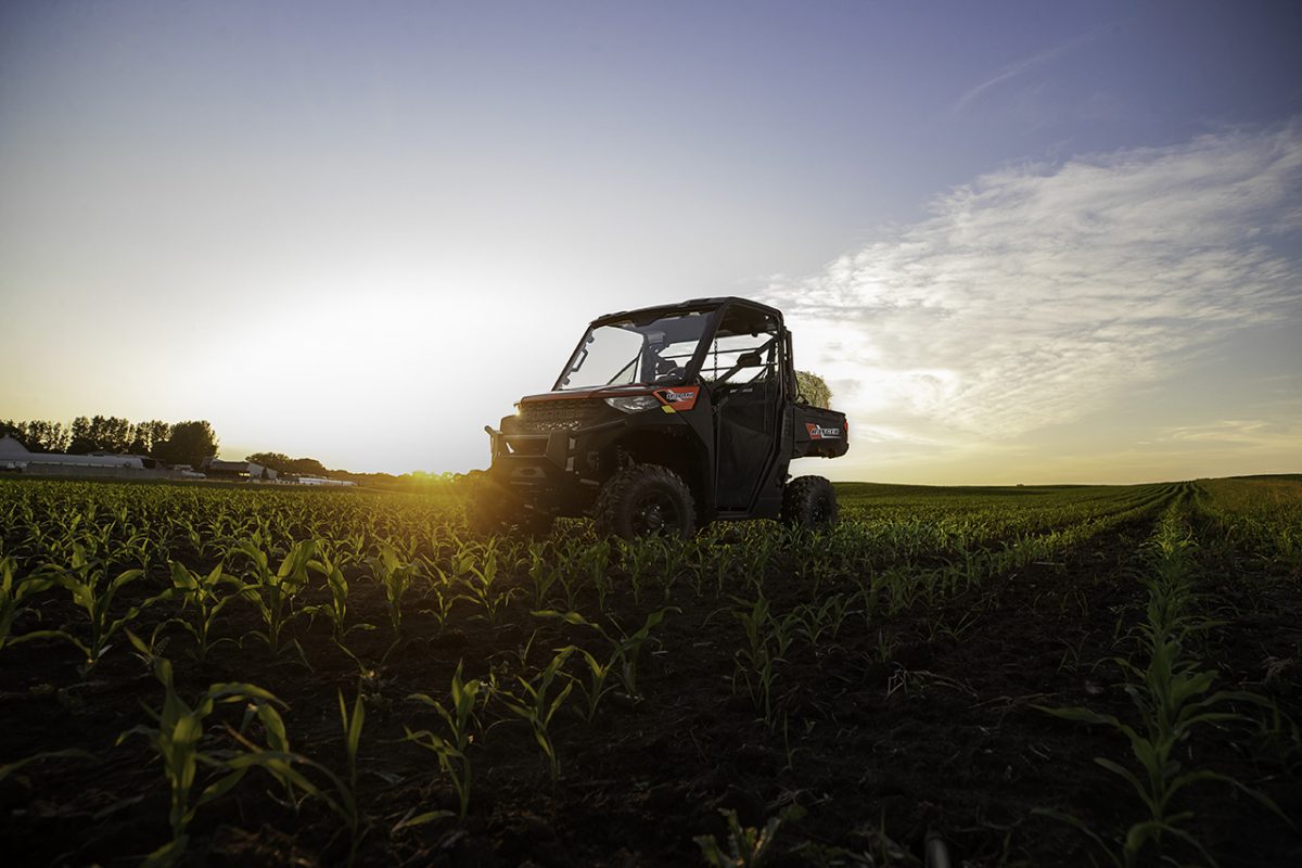 2020-ranger-1000-premium-sunset-red-metallic_six6455_3250-small