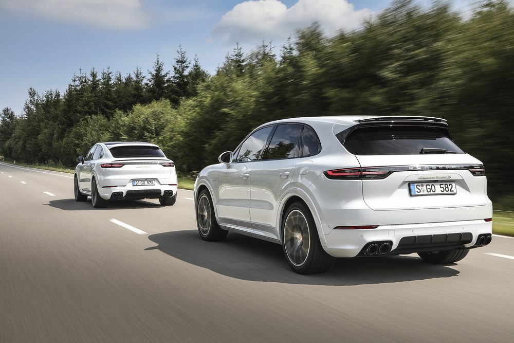 Porsche_Cayenne_Turbo_S_E-Hybrid_a_Porsche_Cayenne_Turbo_S_E-Hybrid_Coupe- (2)