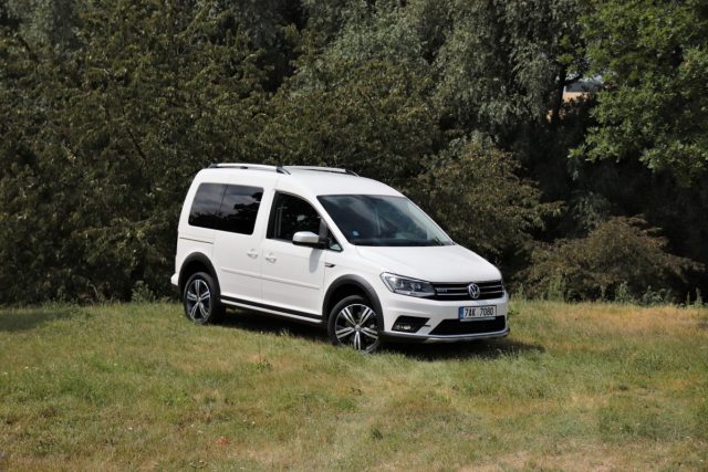 test-2019-volkswagen-caddy-alltrack-20-tdi-110-kw-dsg-4motion- (17) test-2019-volkswagen-caddy-alltrack-20-tdi-110-kw-dsg-4motion- (17)