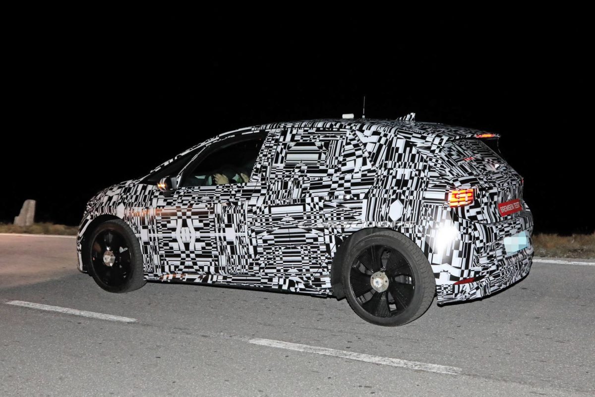 seat el born spy fotky (7)