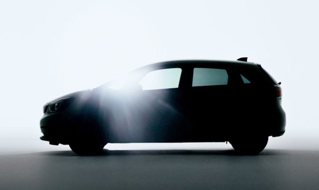 2020-honda-jazz-teaser 2020-honda-jazz-teaser