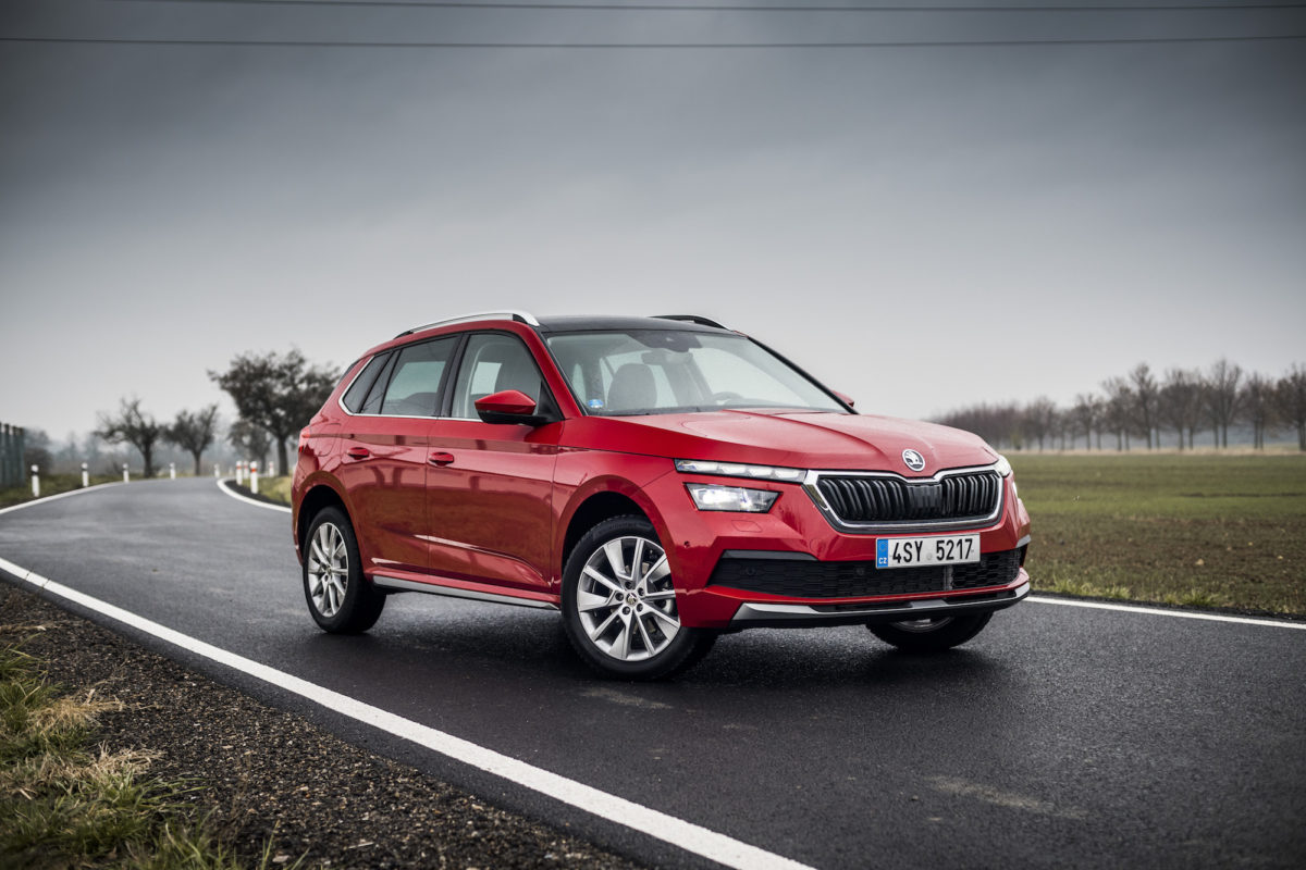 2020-auto-roku-v-ceske-republice-po-druhem-kole-skoda-kamiq