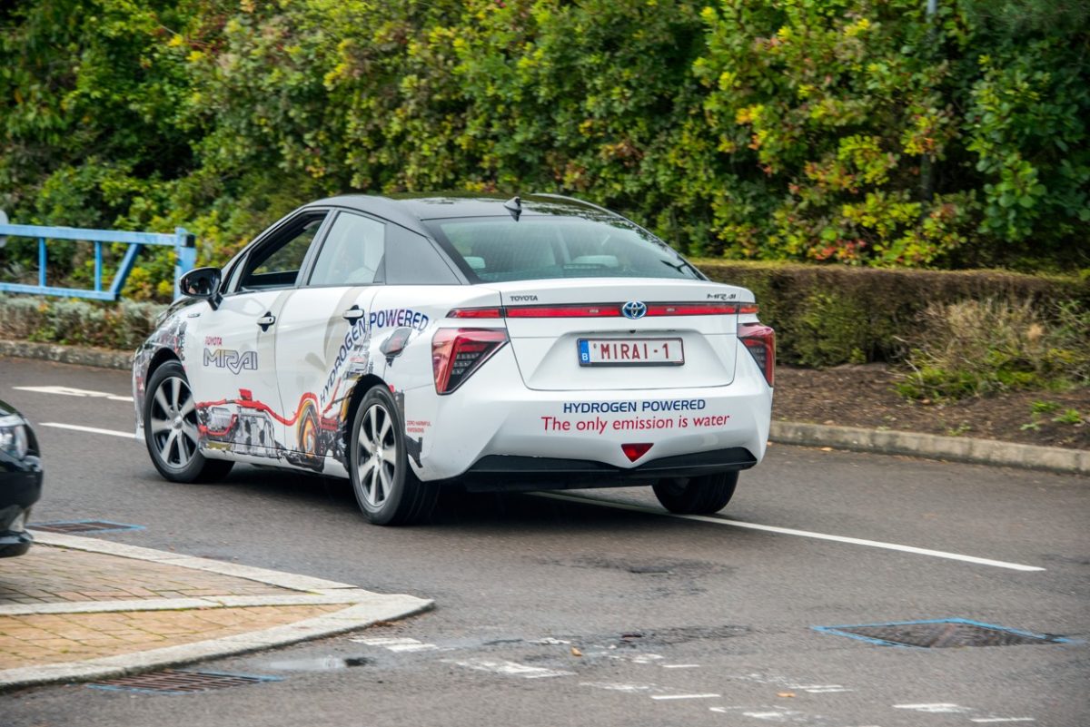 HydrogenSocietyExperience_Toyota-Mirai- (1)