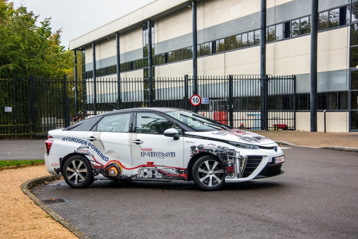 HydrogenSocietyExperience_Toyota-Mirai- (2)