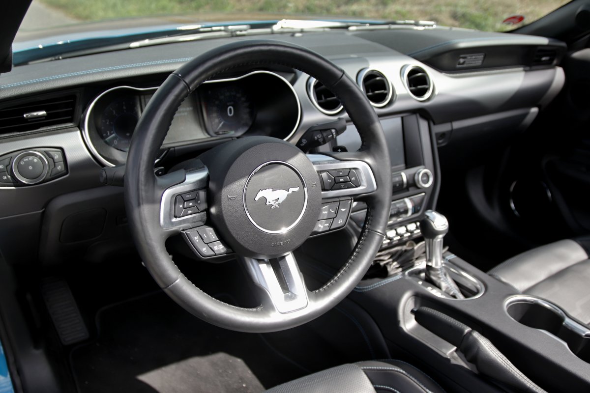 test-2020-ford-mustang-convertible-50-v8-10at- (30)