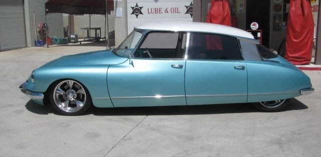 1964-Citroen_DS-s-motorem-V8-Chevrolet_Corvette- (2)