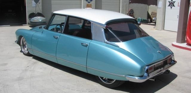 1964-Citroen_DS-s-motorem-V8-Chevrolet_Corvette- (3)