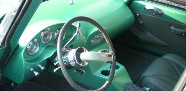 1964-Citroen_DS-s-motorem-V8-Chevrolet_Corvette- (7)