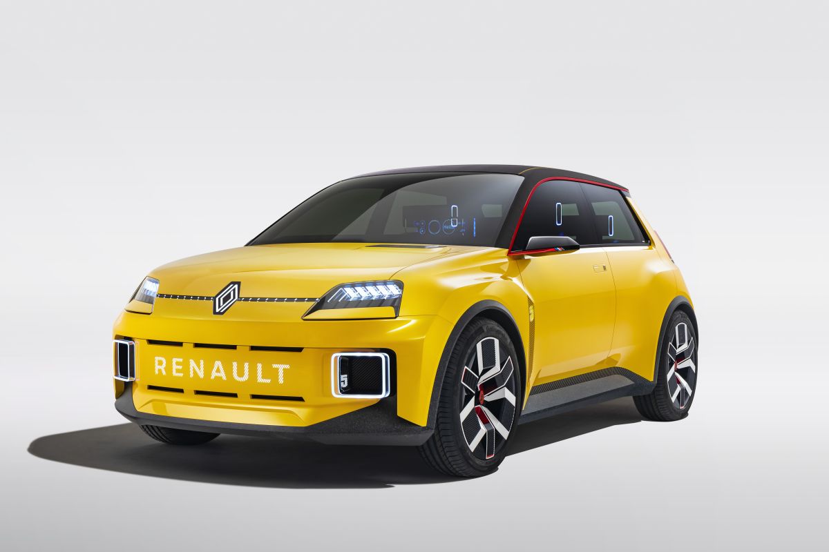 2021-Renault_5_Prototype- (1)