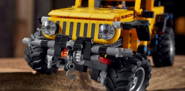 LEGO_Technic-Jeep_Wrangler_Rubicon- (8)