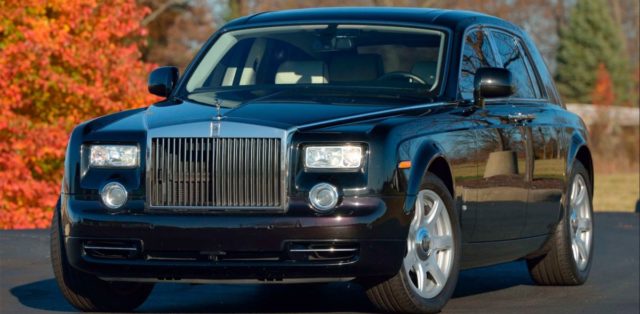 Rolls-Royce_Phantom-Donald_Trump-1