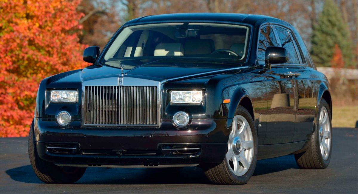 Rolls-Royce_Phantom-Donald_Trump-1