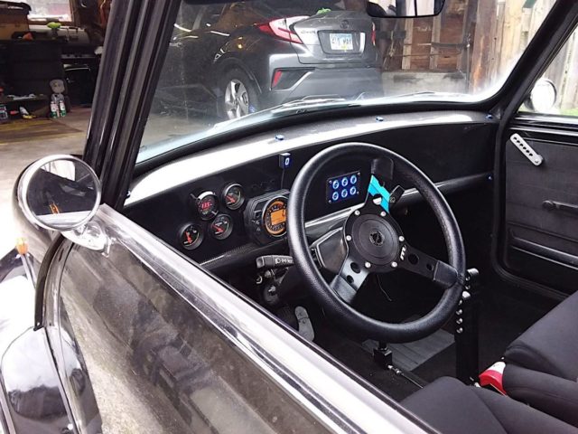 1990-mini-s-motorem-kawasaki-ninja- (5)