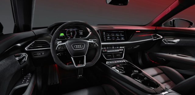 2021-Audi_RS_e-tron_GT-elektromobil- (3)