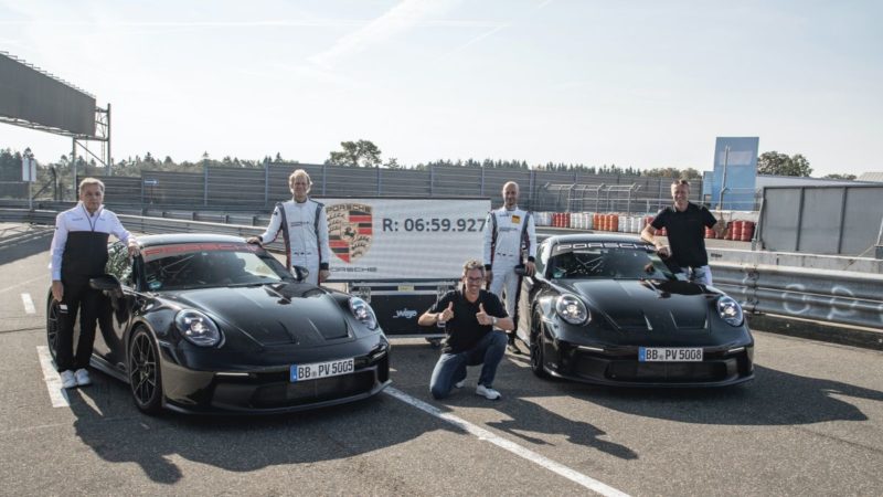 2021-Porsche_911_GT3- (16)