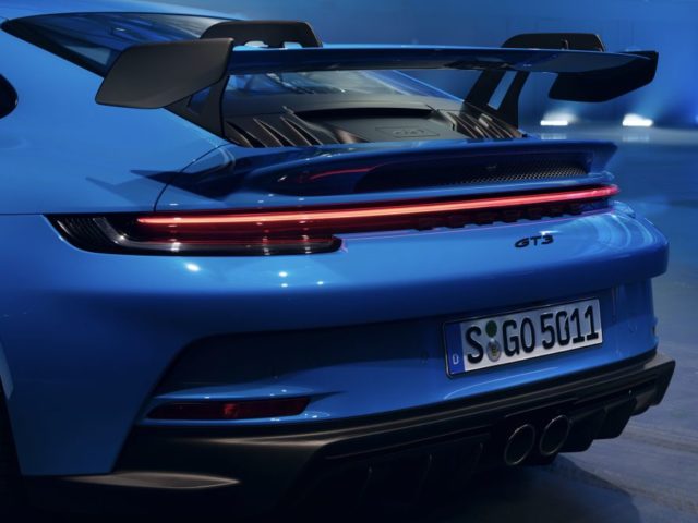 2021-Porsche_911_GT3- (5)