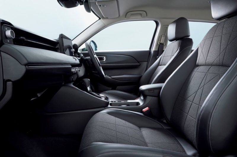Honda_HR-V_e_HEV_2021- (6)