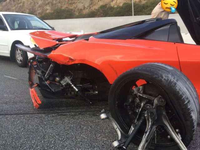 McLaren_720S_Spider-nehoda_na_dalnici-Amerika-3