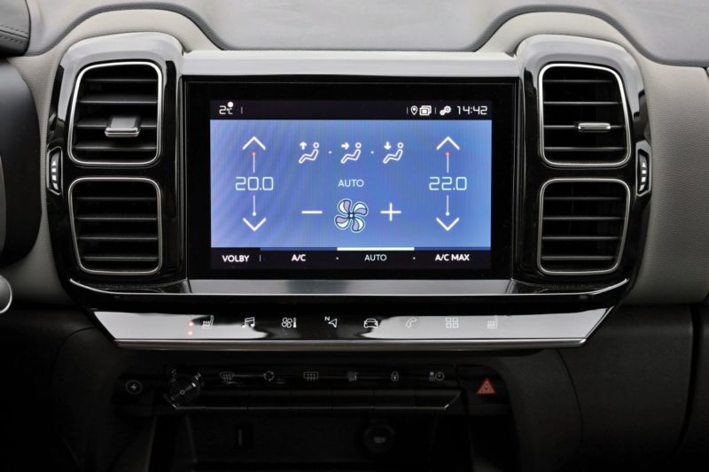 Test-2021-Citroen_C5_Aircross-Hybrid-225-e-EAT8- (21)