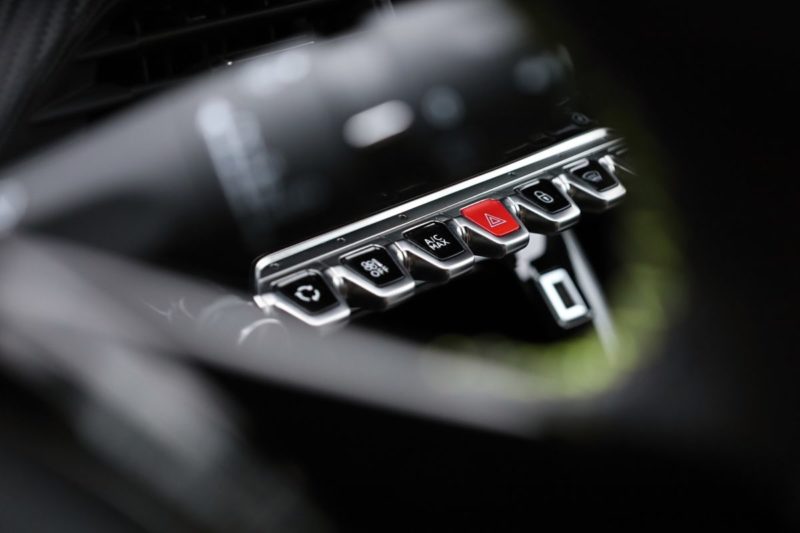 Test-2021-elektromobil-Peugeot_e-2008- (21)
