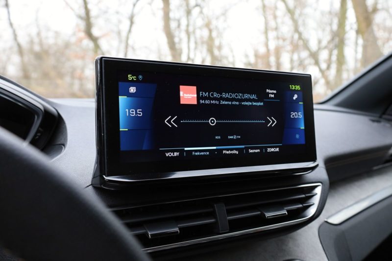 Test2021-Peugeot_3008_GT_Hybrid-EAT8- (17)