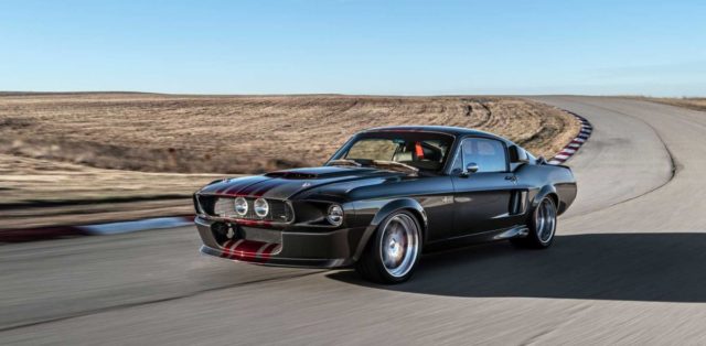 classic_recreations-1967-shelby_gt500cr_mustang-carbon_edition- (11)