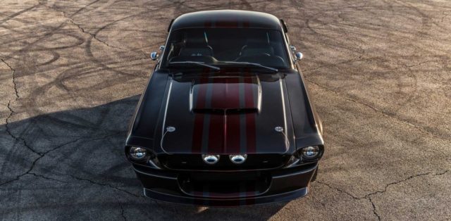 classic_recreations-1967-shelby_gt500cr_mustang-carbon_edition- (2)