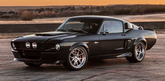 classic_recreations-1967-shelby_gt500cr_mustang-carbon_edition- (3)
