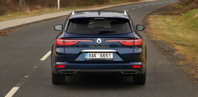 test-2021-Renault_Talisman_Grandtour-Blue_dCi_190-EDC-Initiale_Paris- (6)