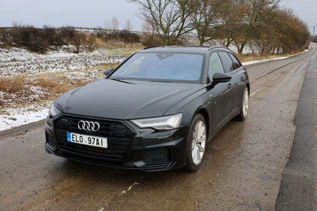 test-2021-audi_a6_avant-55-TFSIe-quattro-plug-in_hybrid- (2)